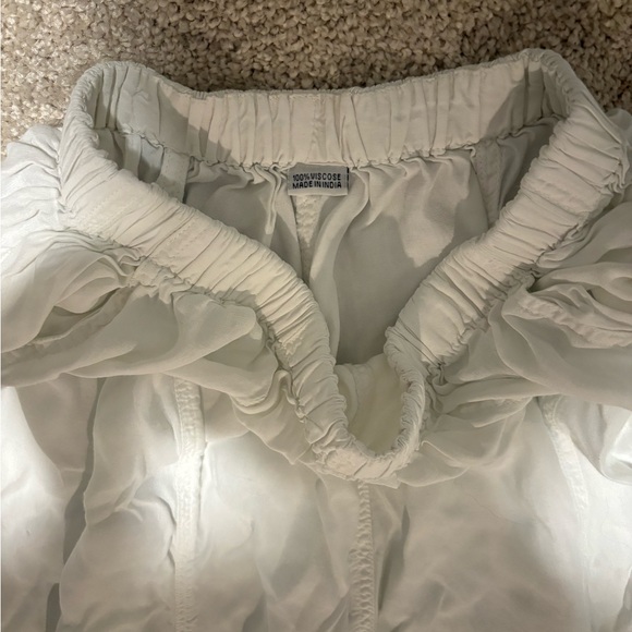 Flowy White Pants - Picture 2 of 4